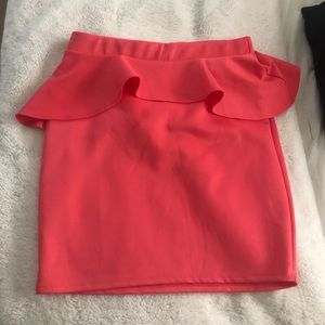 Ruffle Pencil Skirt XL